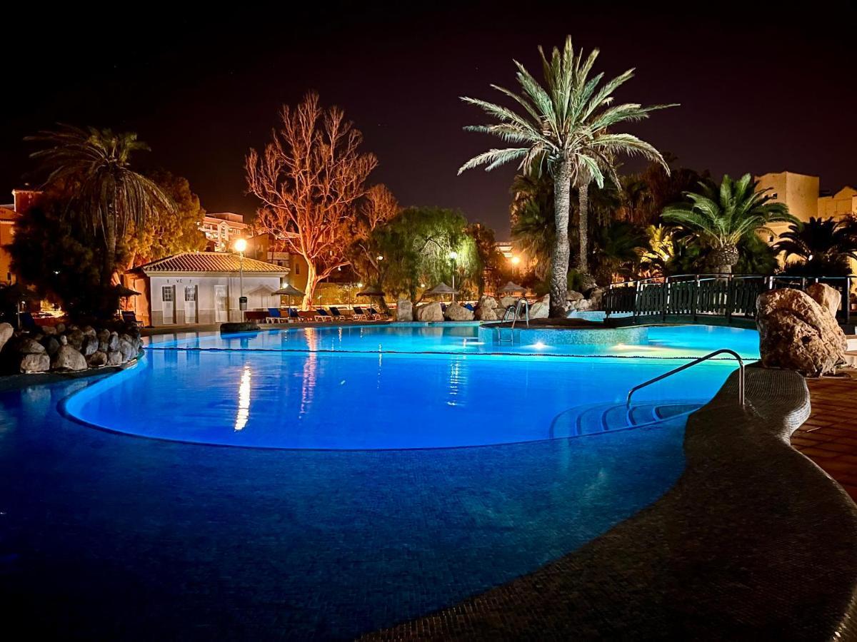 Apartamentos Moguima Roquetas de Mar Exteriör bild
