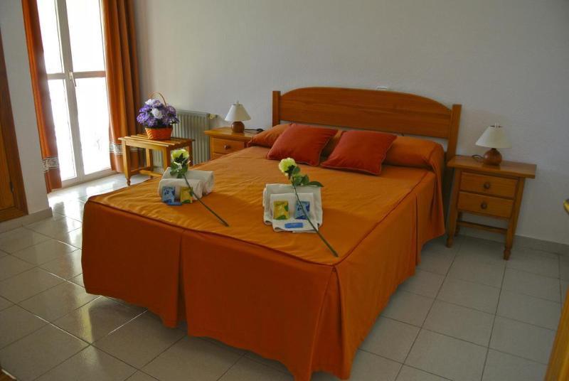 Apartamentos Moguima Roquetas de Mar Exteriör bild