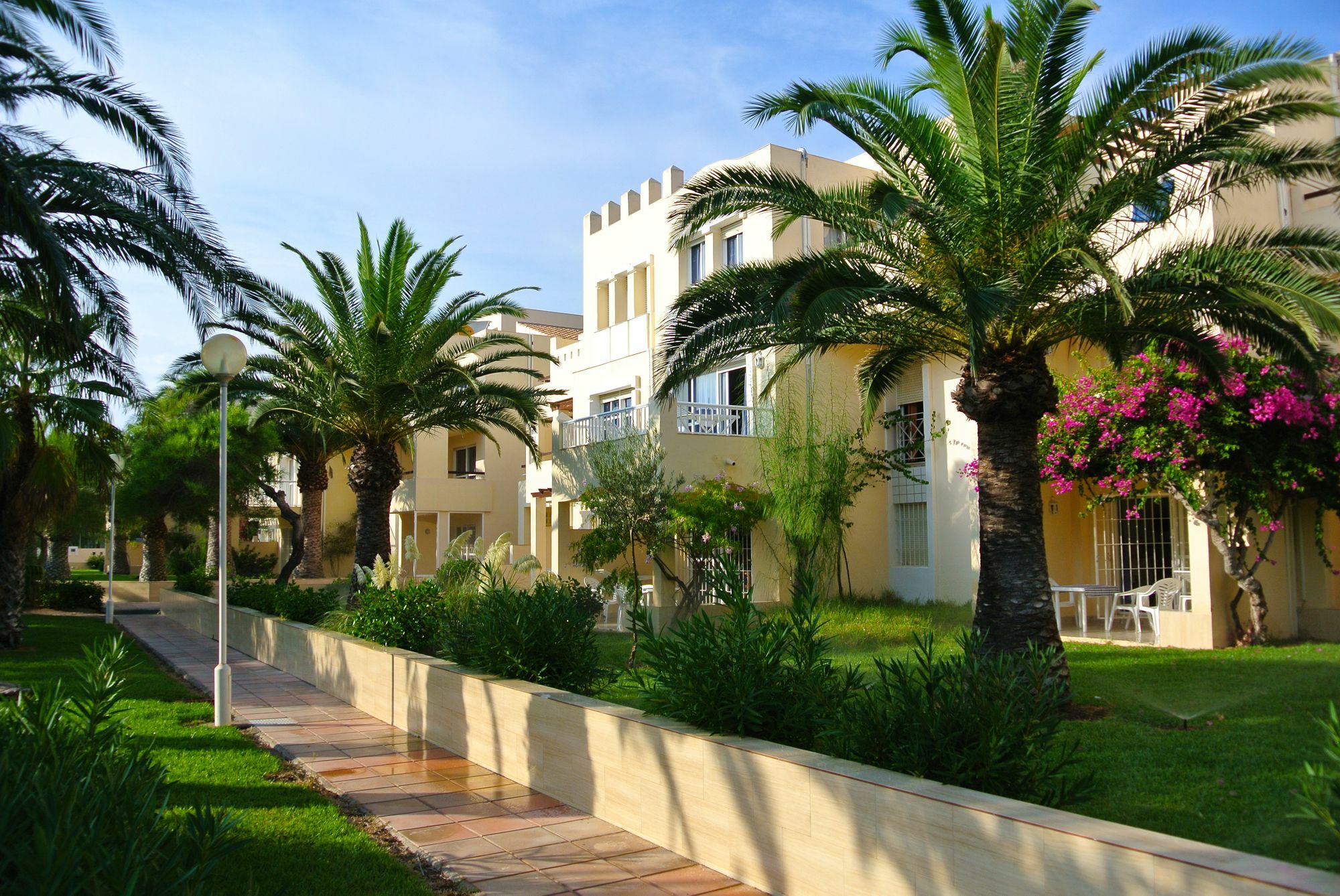 Apartamentos Moguima Roquetas de Mar Exteriör bild